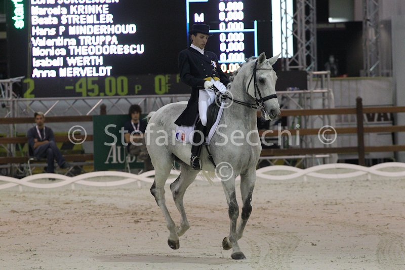 DUPERDU_PASSE PARTOUT_MILANO_2011_SS3_9585.jpg